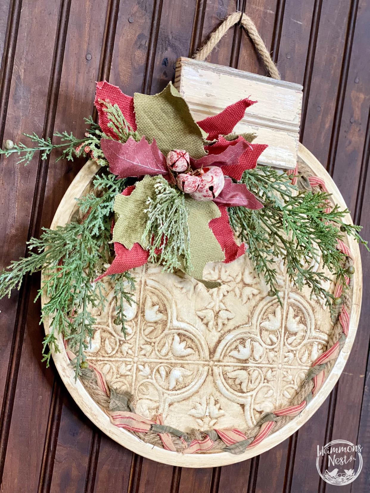 Pizza Pan & Embossed Tile Christmas Ornament Decor - Hammons Nest